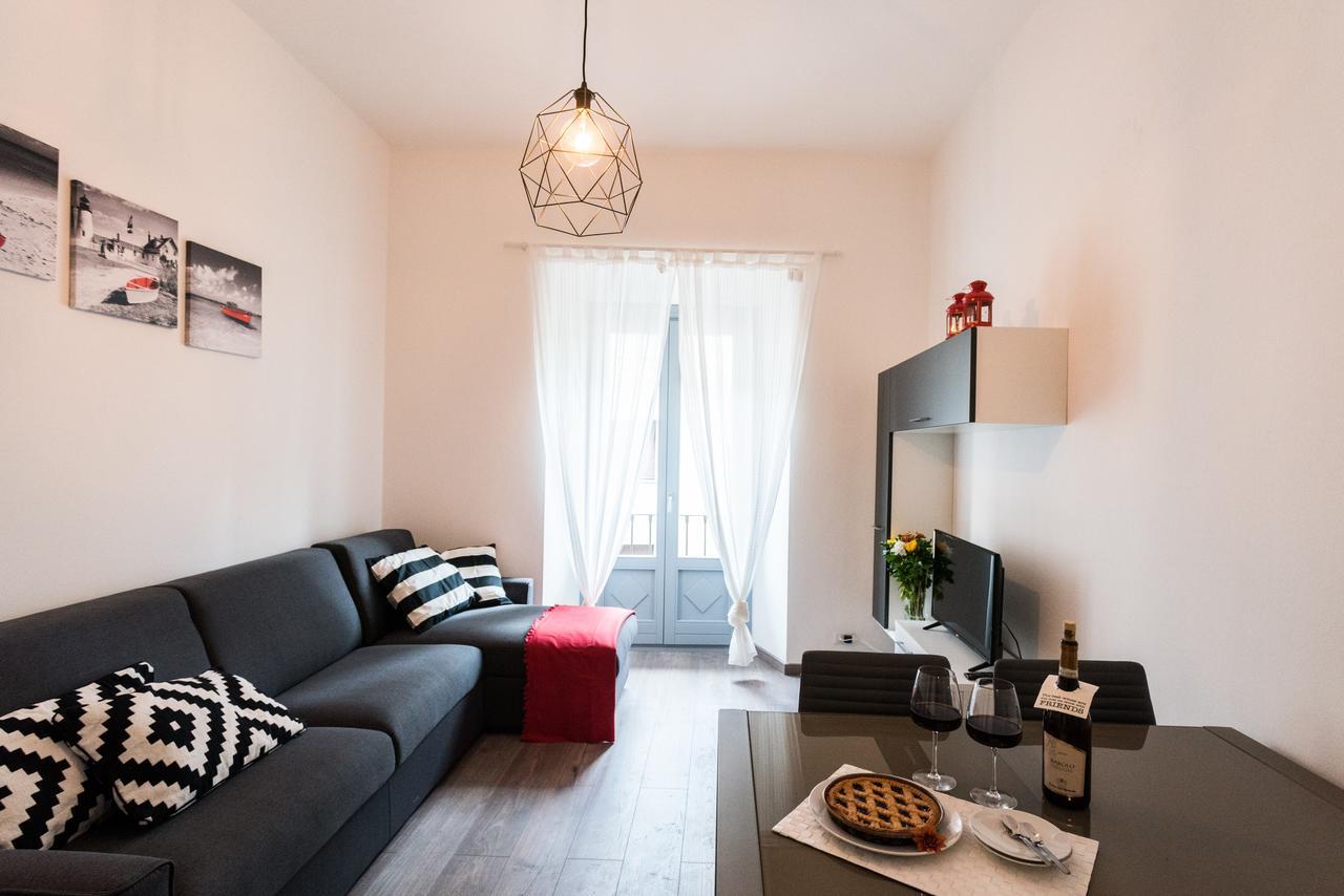Central & Modern Apartment By Rent All Комо Екстериор снимка