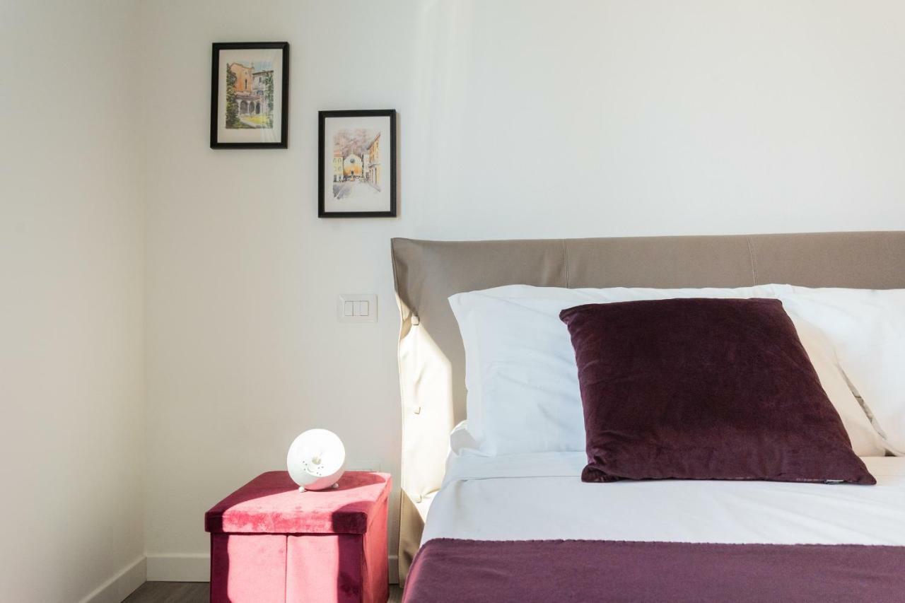 Central & Modern Apartment By Rent All Комо Екстериор снимка