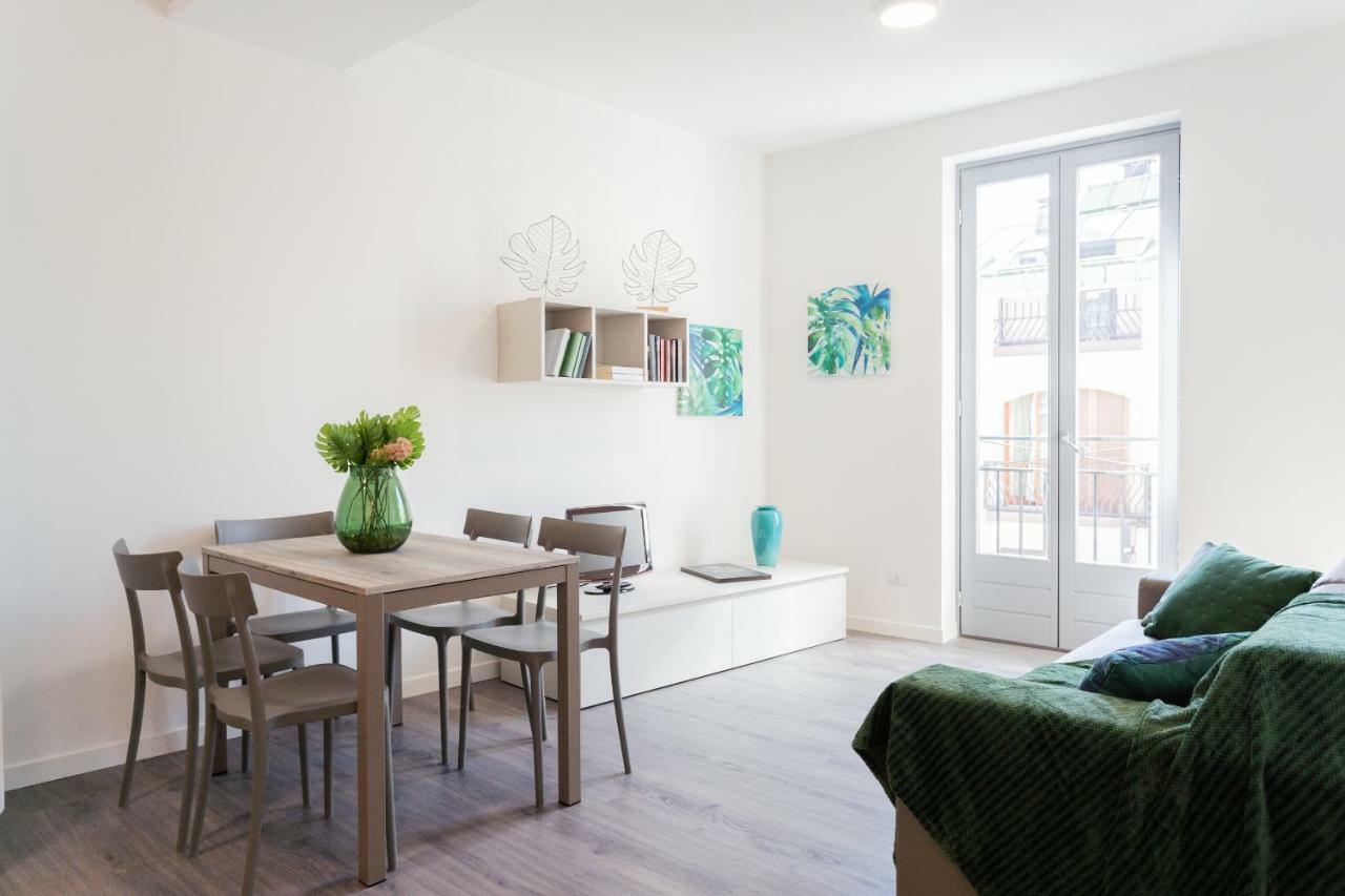 Central & Modern Apartment By Rent All Комо Екстериор снимка